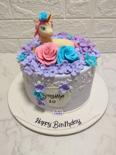 Baby Unicorn Theme Cake