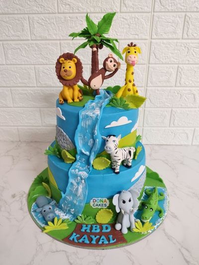 Jungle Theme Cake