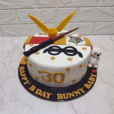 Harry Potter Theme Cake