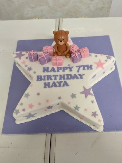 Star Shape Cake 