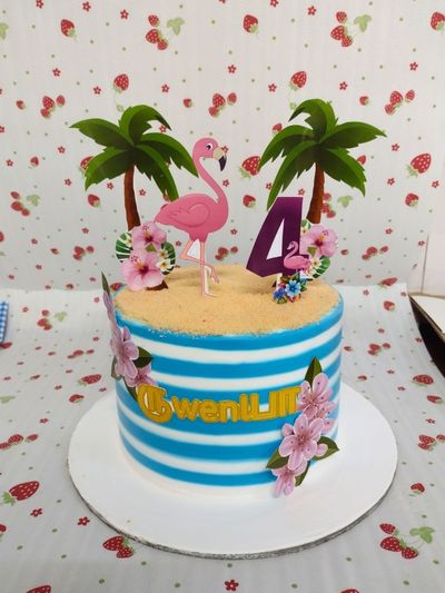 Flamingo Fresh creme Cake