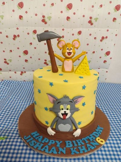 Naughty Tom & Jerry Cake