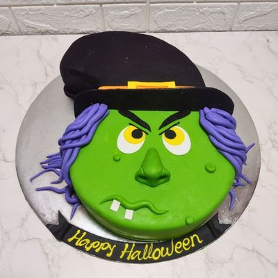 Halloween Scary Cake