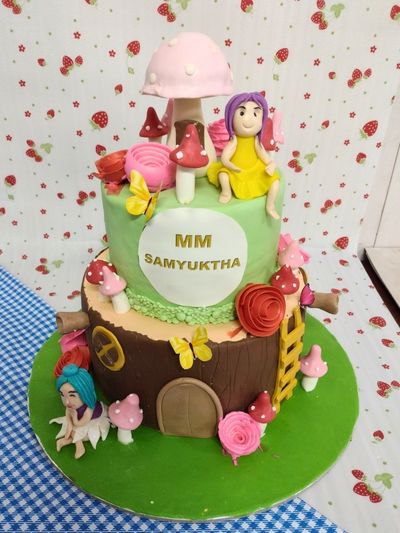 My Dream Garden 2 Tier Cake