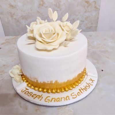 Elegant Celebration Cake