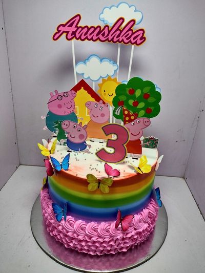 Peppa Pig Birthday 2kg Cake