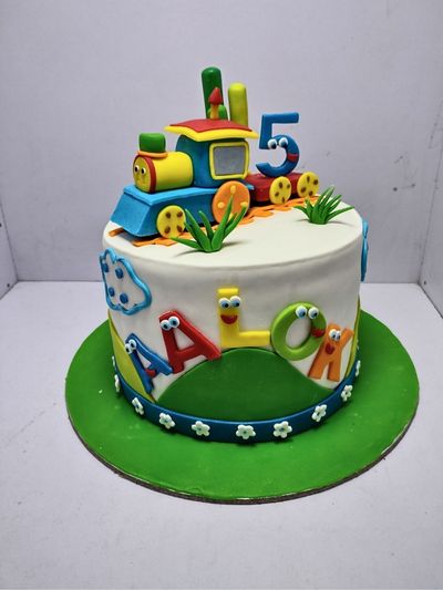 Bob the Train Fondant Birthday Cake