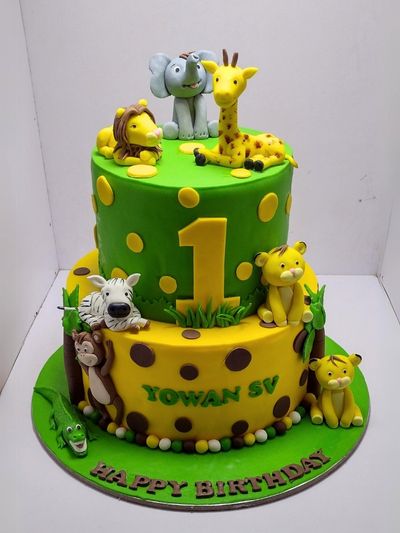 Jungle Theme Cake