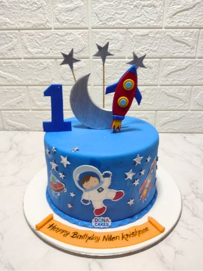 Astronaut Space Theme Cake