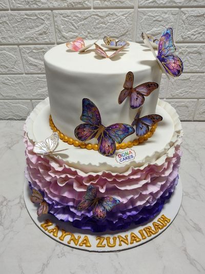 butterfly tier cake