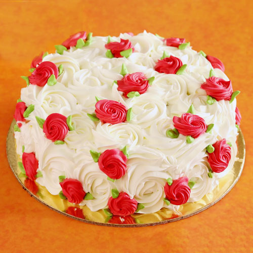 Buy Cake Byte Bakers Fresh Cake Pineapple 500 Gm Online at the Best Price  of Rs null - bigbasket
