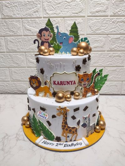 Jungle Theme Cake