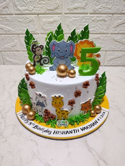 Jungle Theme Cake