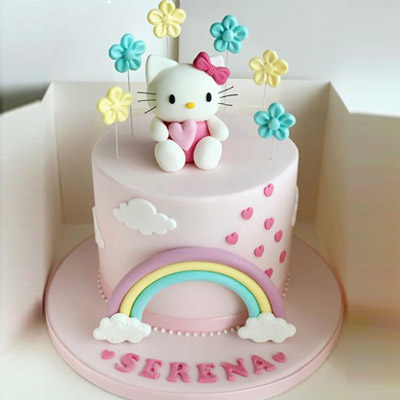 Hello Kitty Fondnat Cake