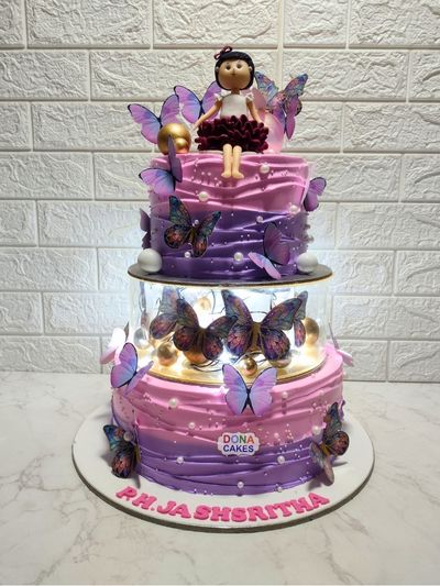 Lighteing Butterfly Cake