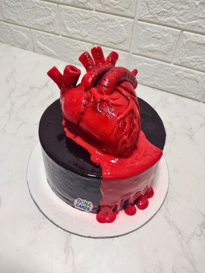 Love & Adult Cake