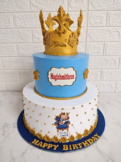 Prince Crown Tier Cake