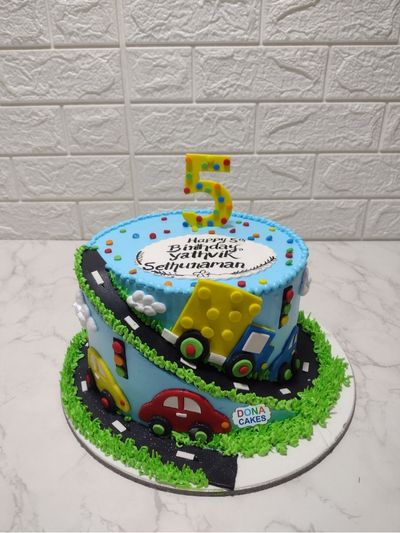 Vehicle Theme Cake