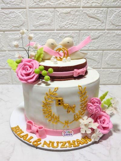 Love Birds Engagement Cake